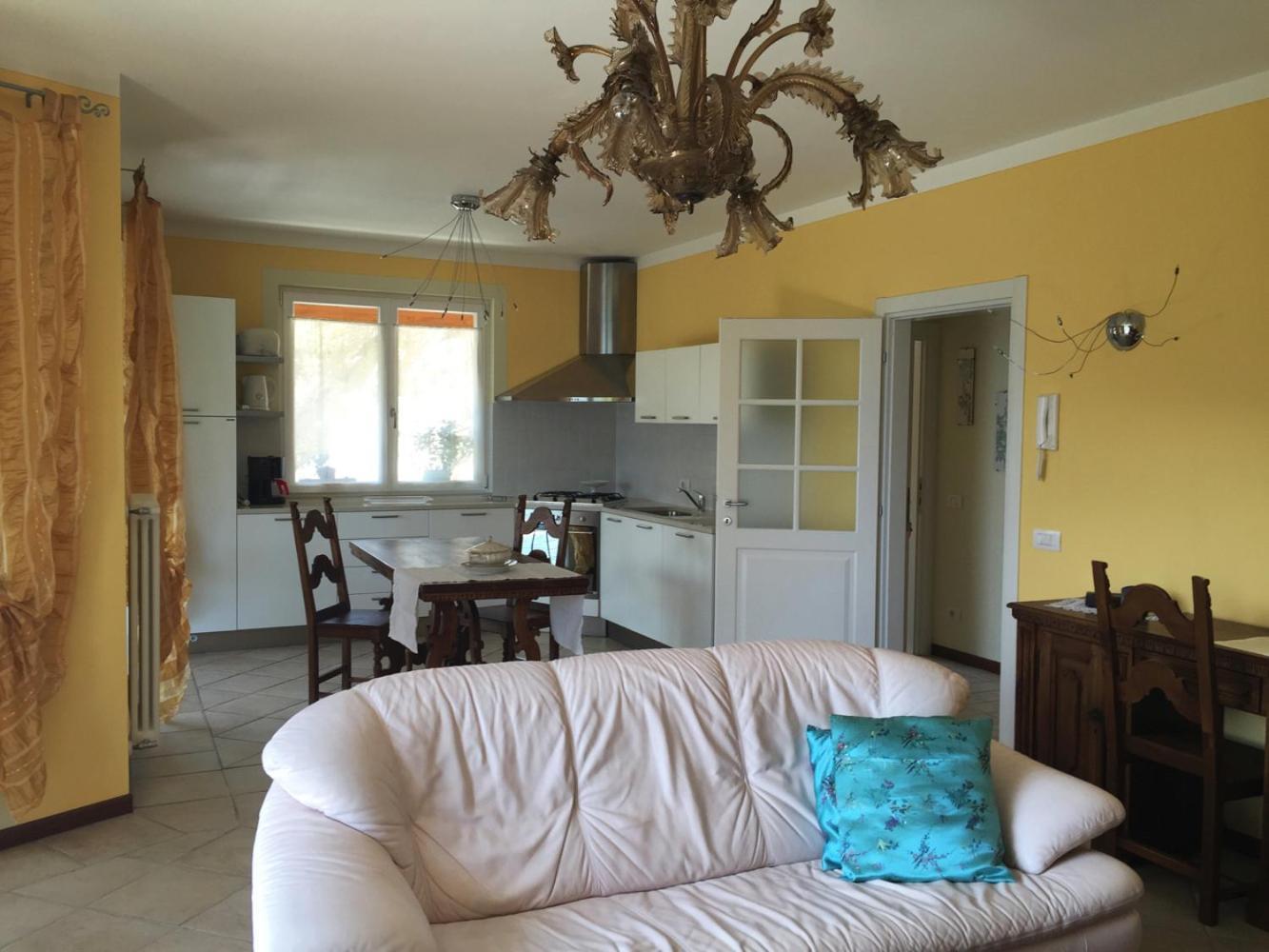 Casa Erica Apartment Канобио Екстериор снимка