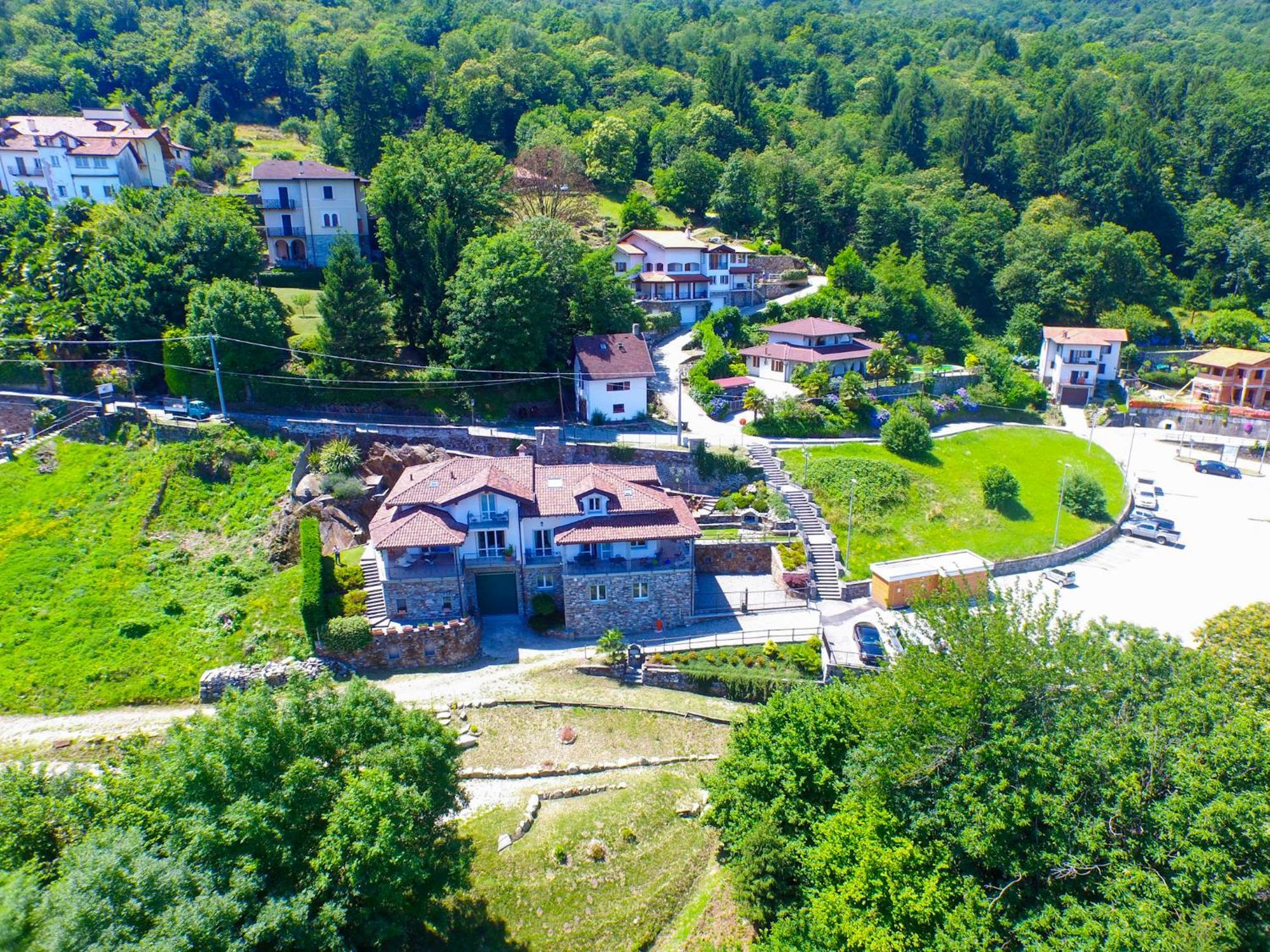 Casa Erica Apartment Канобио Екстериор снимка
