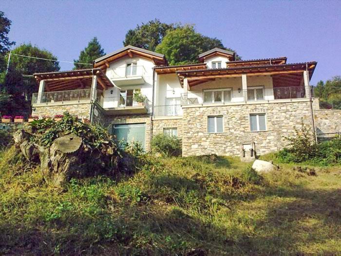 Casa Erica Apartment Канобио Екстериор снимка